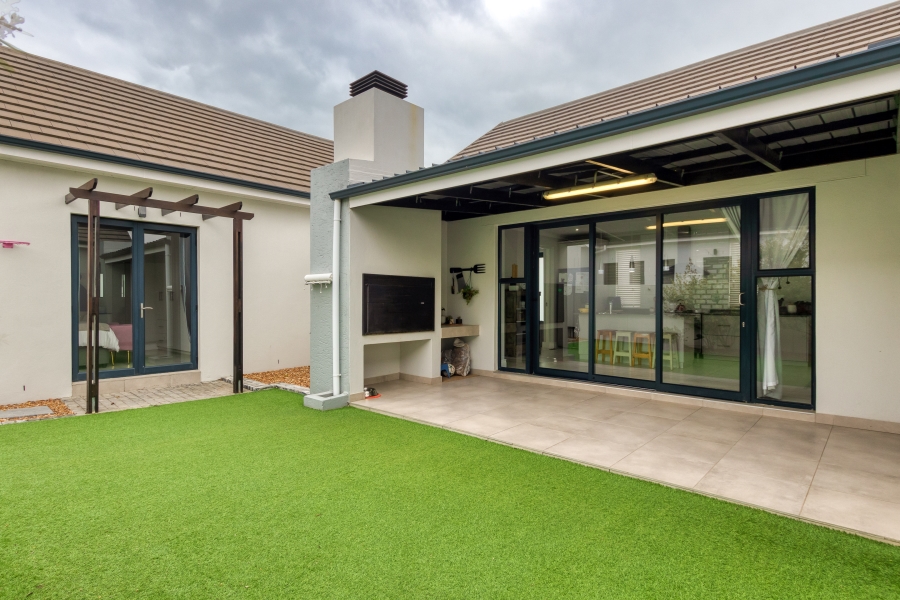 3 Bedroom Property for Sale in Sitari Country Estate Western Cape